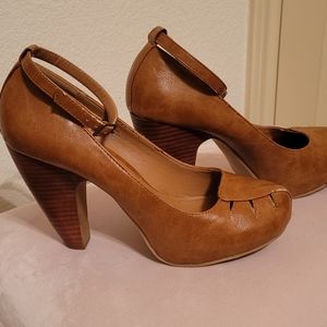 Womens shoes